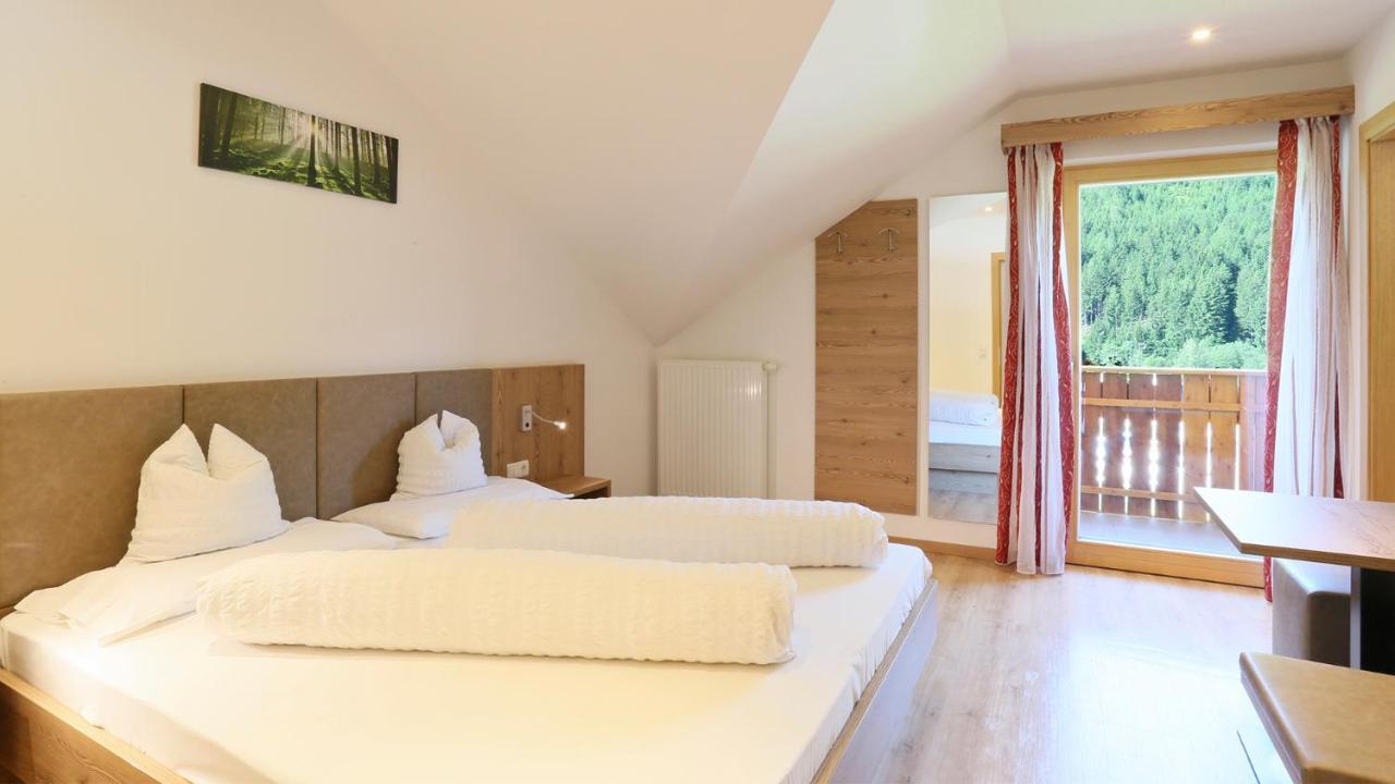 Pension Alpenhof B&B Colle Isarco Exterior foto